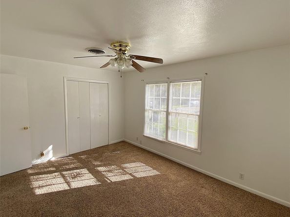 1206  Usher Street , Benbrook Texas 76126