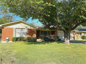 1206  Usher Street , Benbrook Texas 76126