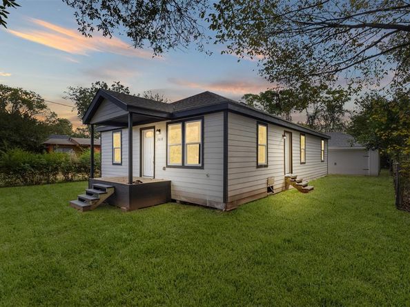 3618  Reese Drive , Dallas Texas 75210