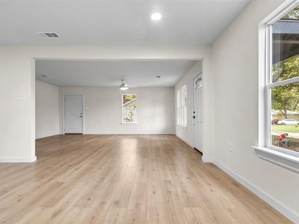 3618  Reese Drive , Dallas Texas 75210