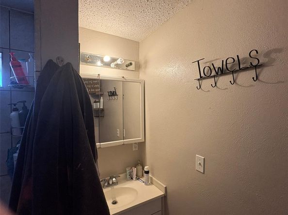 813 S Kate Street , White Settlement Texas 76108