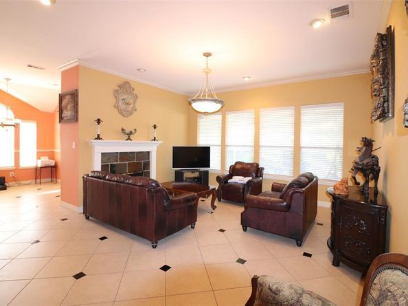 1805  Pecan View Drive , Garland Texas 75040