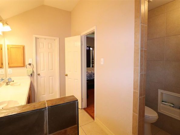 1805  Pecan View Drive , Garland Texas 75040