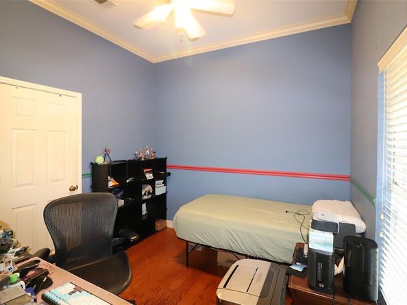 1805  Pecan View Drive , Garland Texas 75040