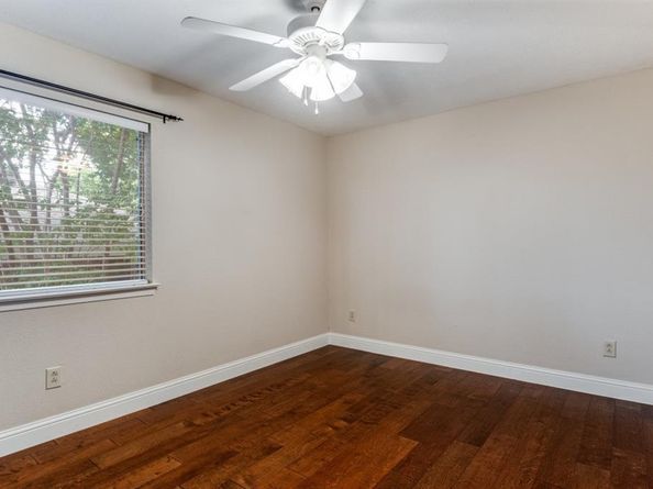 5934  Glen Heather Drive , Dallas Texas 75252