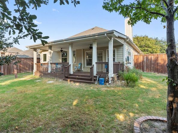 2844  Lacompte Drive , Dallas Texas 75227