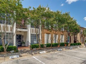 5833  Copperwood Lane  1131, Dallas Texas 75248