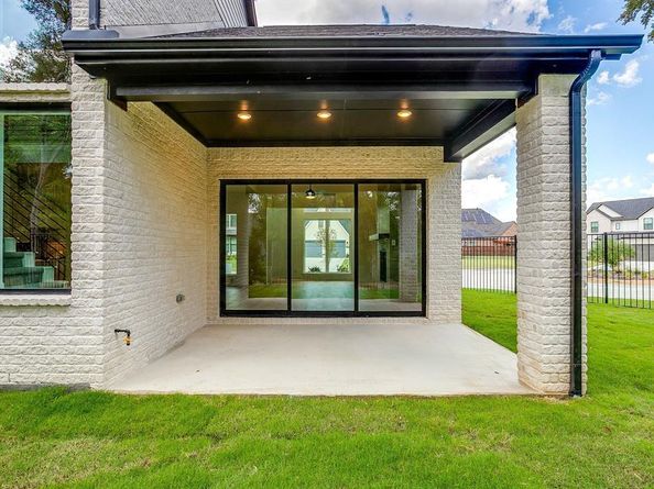 8428  Hidden Creek Court , North Richland Hills Texas 76182