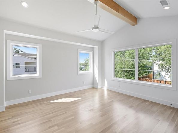 4525  Hopkins Avenue , Dallas Texas 75209
