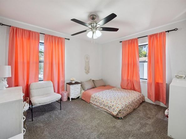 2472  Highwood Drive , Dallas Texas 75228