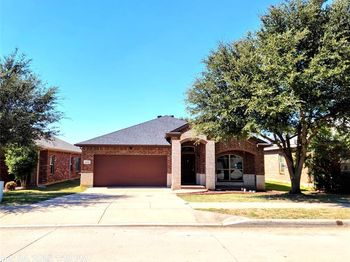 912  Iona Drive 