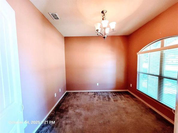 912  Iona Drive , Fort Worth Texas 76120