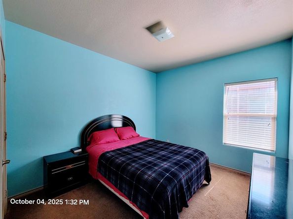 912  Iona Drive , Fort Worth Texas 76120