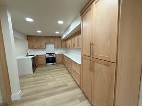 821  Sylvan Drive , Fort Worth Texas 76120