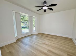 821  Sylvan Drive , Fort Worth Texas 76120