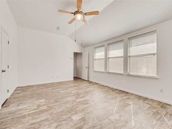 1234  Mallard Creek , Aubrey Texas 76227