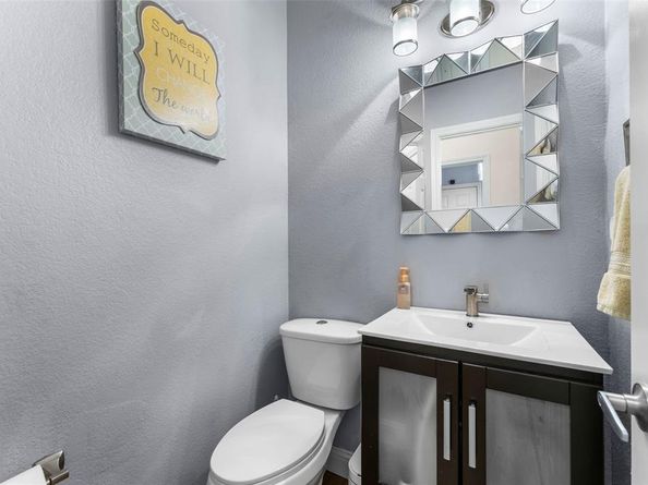 3220  Serpis  , Grand Prairie Texas 75054