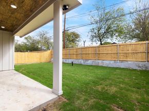 3116 N Pecan Street , Fort Worth Texas 76104