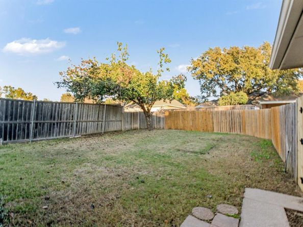 3104  Sugarbush Lane , Carrollton Texas 75007