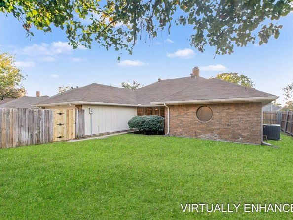 3104  Sugarbush Lane , Carrollton Texas 75007