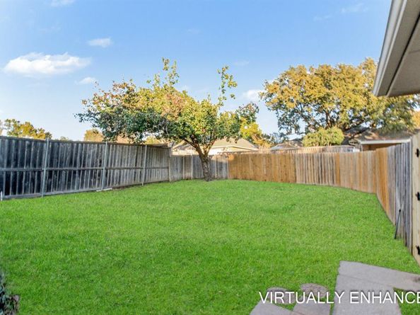 3104  Sugarbush Lane , Carrollton Texas 75007