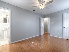 2304  Meadow Crest , Irving Texas 75060