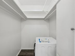 5014  Les Chateaux Drive  230, Dallas Texas 75235