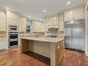 920  Joe Boy Court , DeSoto Texas 75115