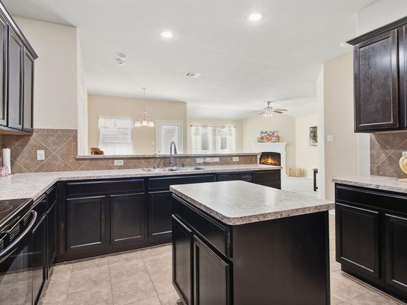 513  Partridge Drive , Aubrey Texas 76227