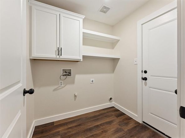 514  Fort Worth Street , Mansfield Texas 76063