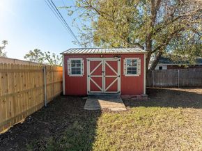 514  Fort Worth Street , Mansfield Texas 76063