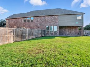 1001  Vineyard Drive , Euless Texas 76039