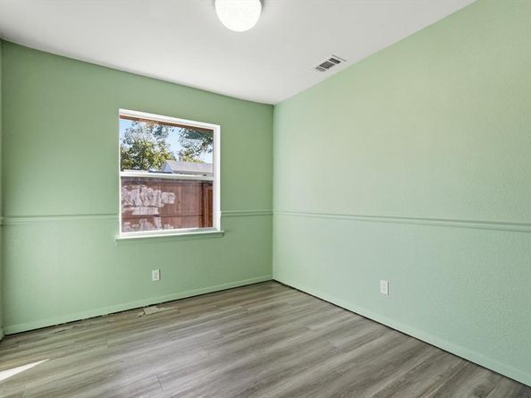 2776  Richland Avenue , Farmers Branch Texas 75234