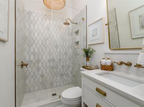 5701  Danmire Court , Plano Texas 75093