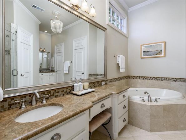 5701  Danmire Court , Plano Texas 75093