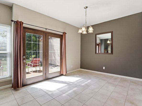 828  Pebble Beach Drive , Garland Texas 75043