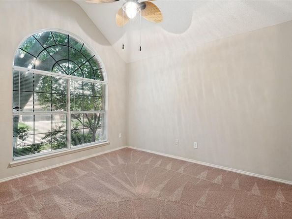 4712  Mount Hood Road , Fort Worth Texas 76137