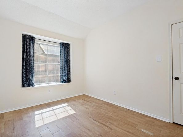 4712  Mount Hood Road , Fort Worth Texas 76137