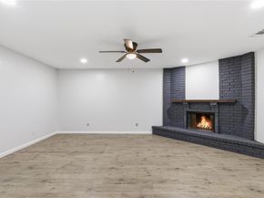 5733  Maiden Lane , Fort Worth Texas 76131