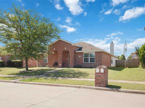 1838  Sierra Trail , Lancaster Texas 75146
