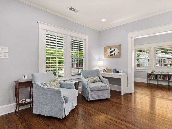 5701  Velasco Avenue , Dallas Texas 75206