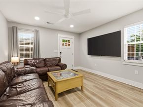 5701  Velasco Avenue , Dallas Texas 75206
