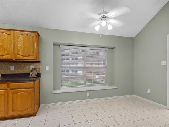 2726  Crosslands Drive , Garland Texas 75040
