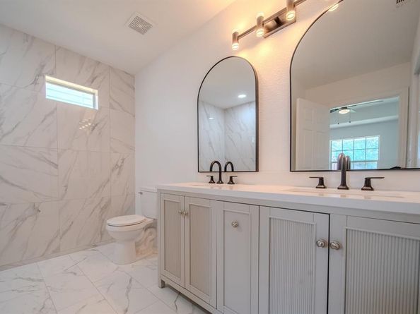 5219  Chippewa Drive , Dallas Texas 75212