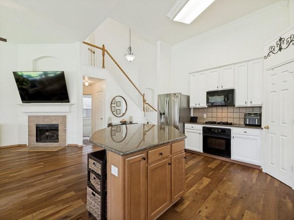 5913  Vineyard Lane , McKinney Texas 75070