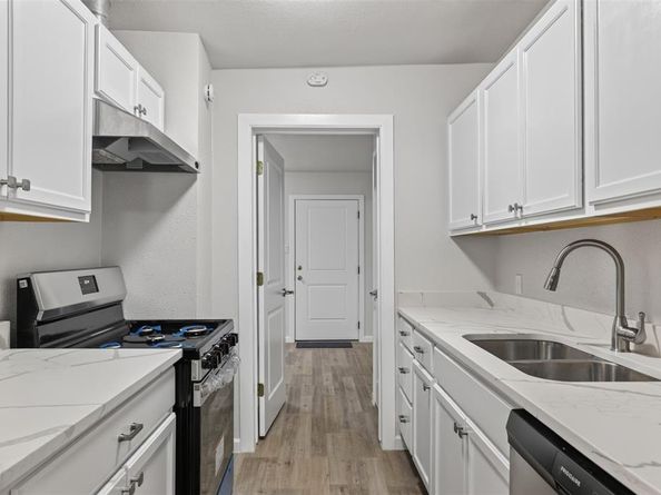 924  Nolte Drive , Dallas Texas 75208