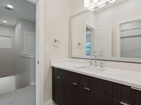 1596  Fiji Street , Dallas Texas 75203