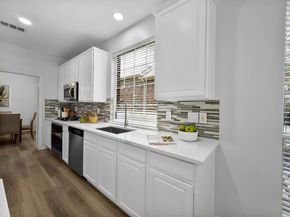 8207  Carter Street , Lantana Texas 76226