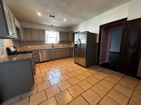1009 E Humbolt Street , Fort Worth Texas 76104