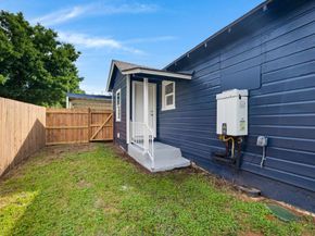 2808  Chenault Street , Fort Worth Texas 76111